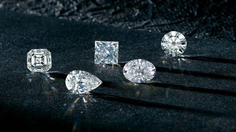 What are the different diamond shapes?